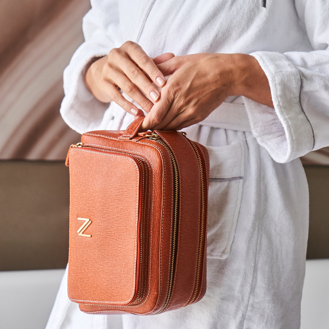 حقيبة مستحضرات العناية الشخصية - برتقالي